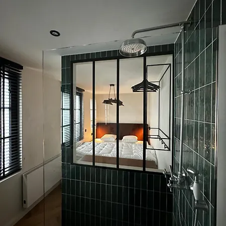 Frans Superior 1 Slpk Apartment